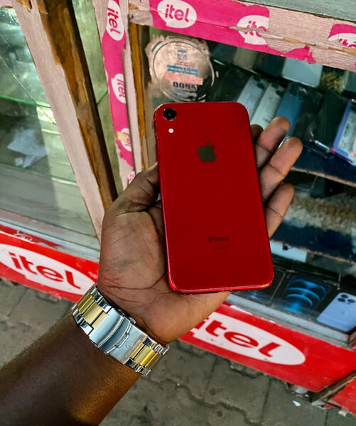 iPhone XR Rouge avec AppleCare