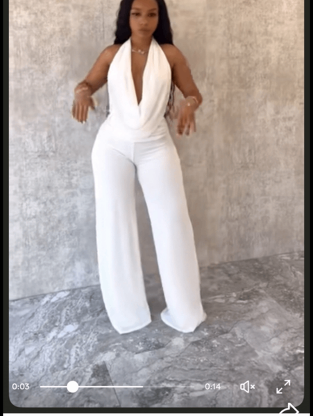 Combinaison blanche élégante