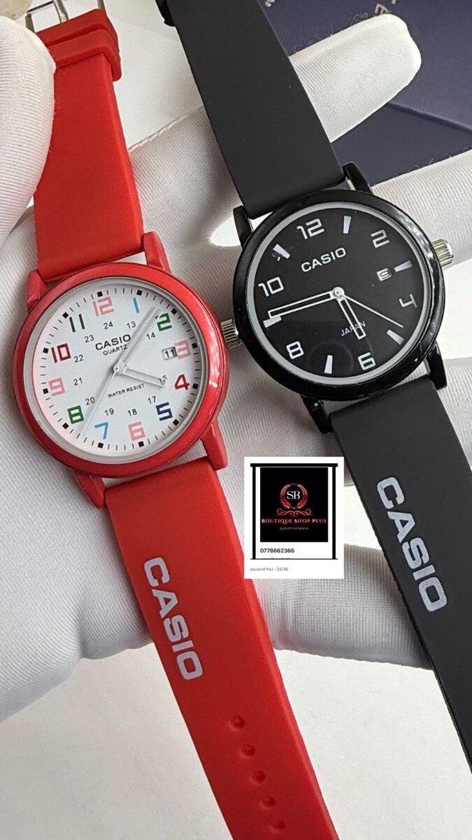 Montre casio bracelet en gomme AUTHENTIQUE avec sa boîte