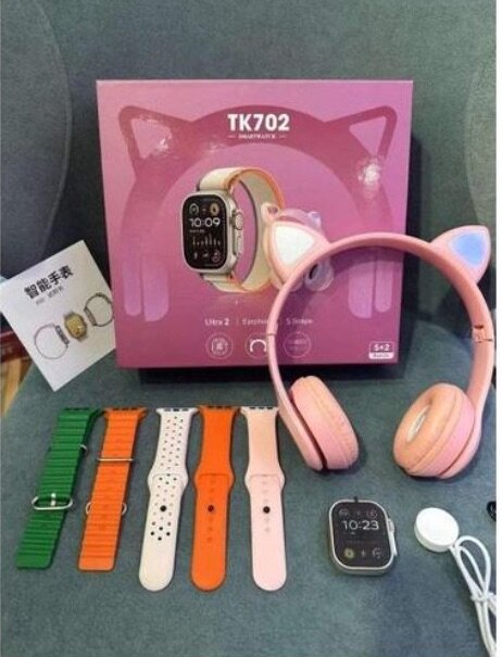 TK702 Smart watch Ultra + 5 Straps + Bluetooth earphones Bla