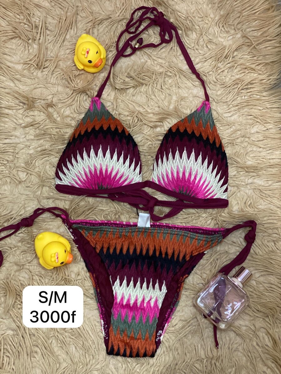 Bikini élégant femme