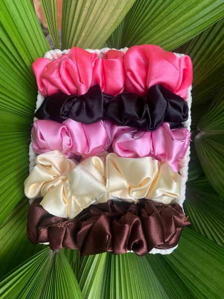 Chouchous en soie élégants