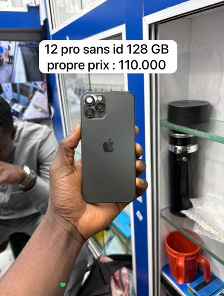 iPhone 12 Pro 128 Go sans ID