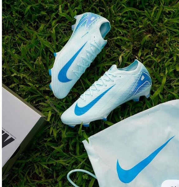 Chaussures de football Nike