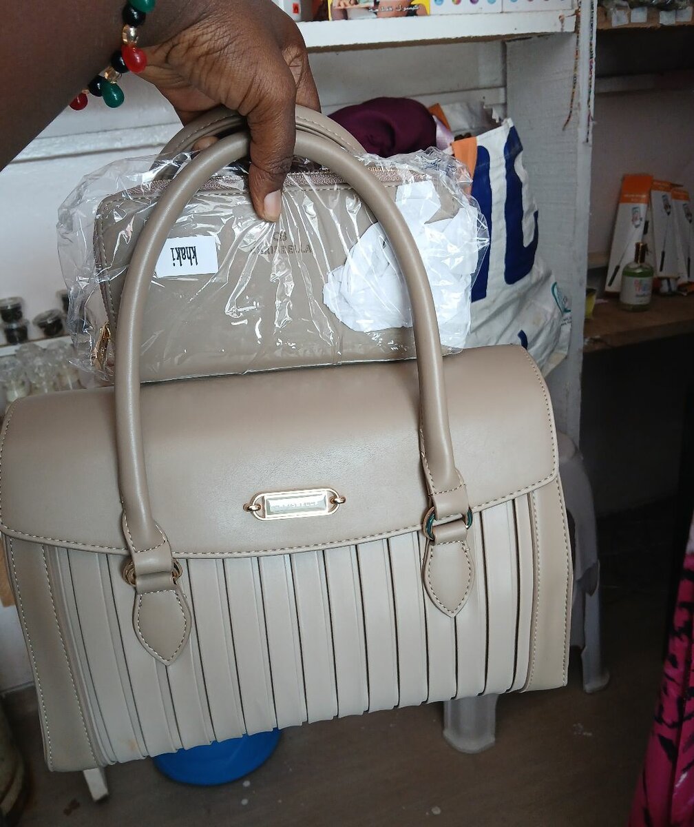 Sac tendance beige élégant