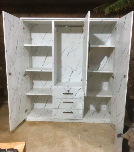 Armoire moderne élégante