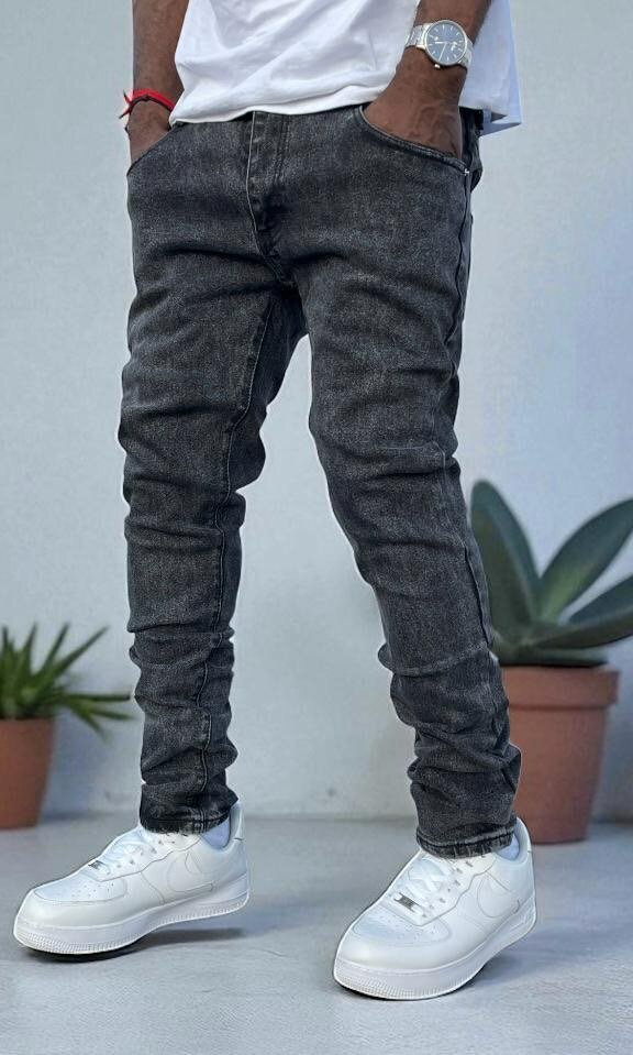 Jeans modernes pour hommes