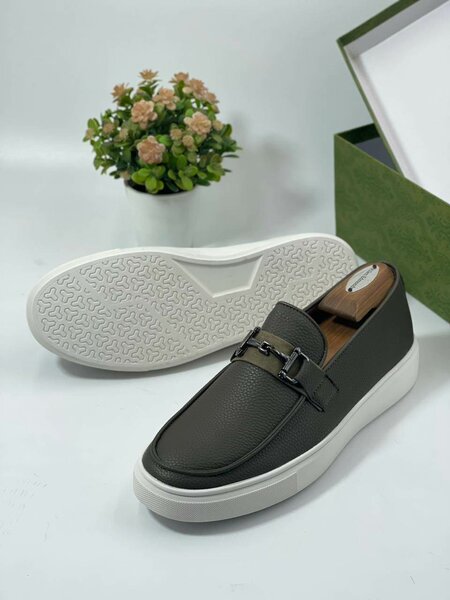 GUCCI OLIVE