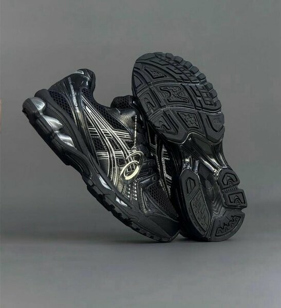 Asics noir running homme 40-45