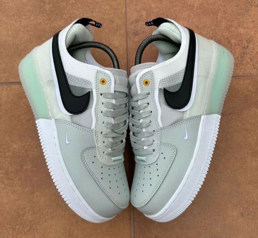 Transparent Airforce