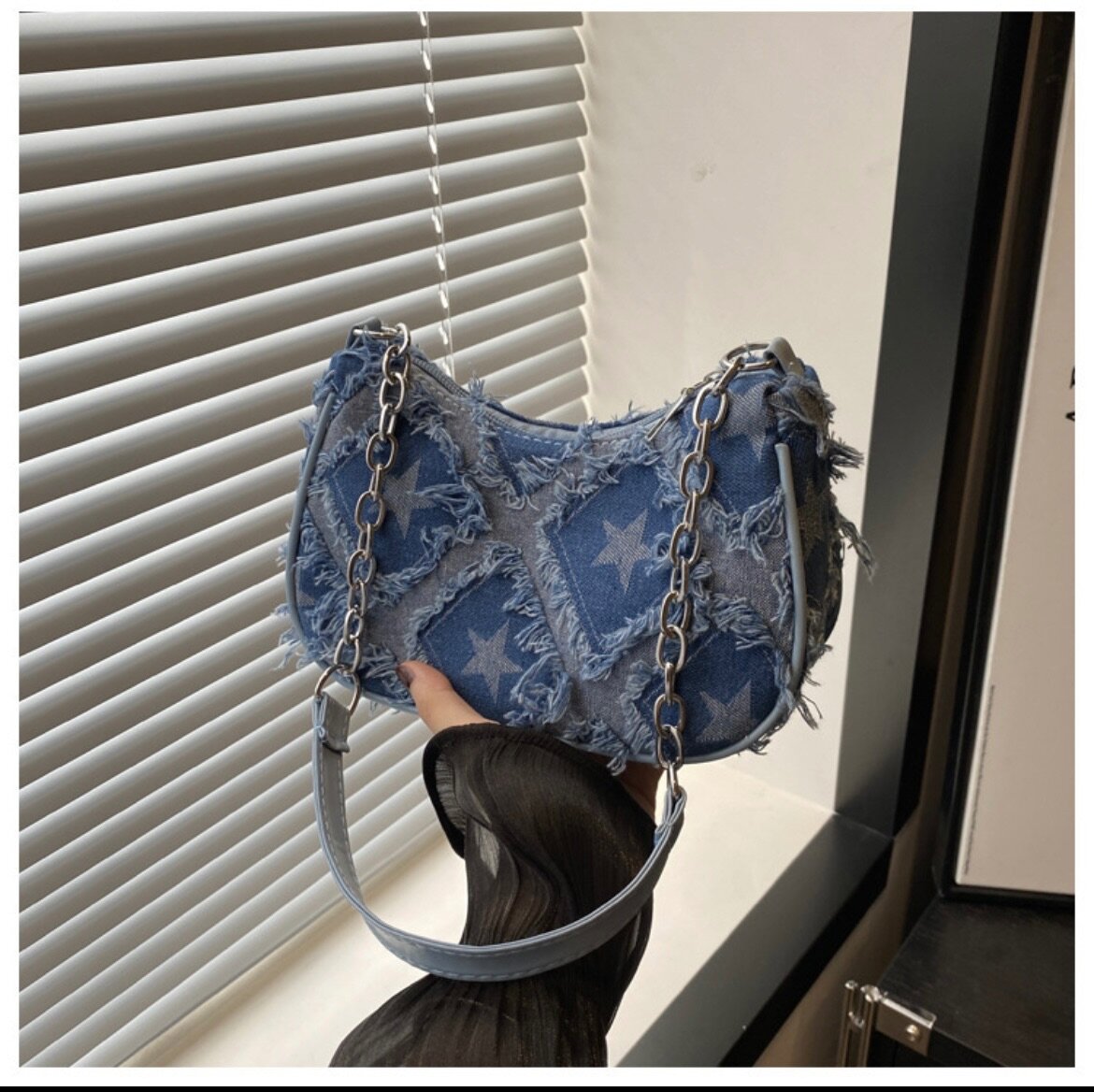 Shoulder bag
