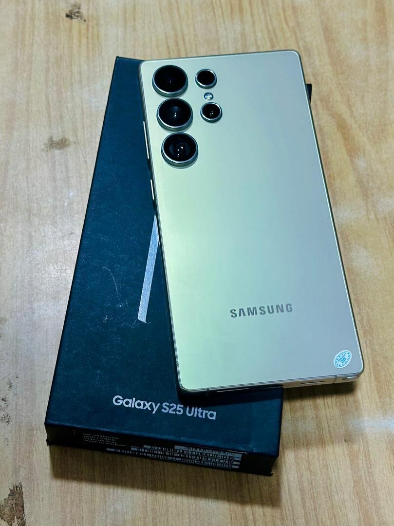 Samsung Galaxy S25Ultra 256 Go