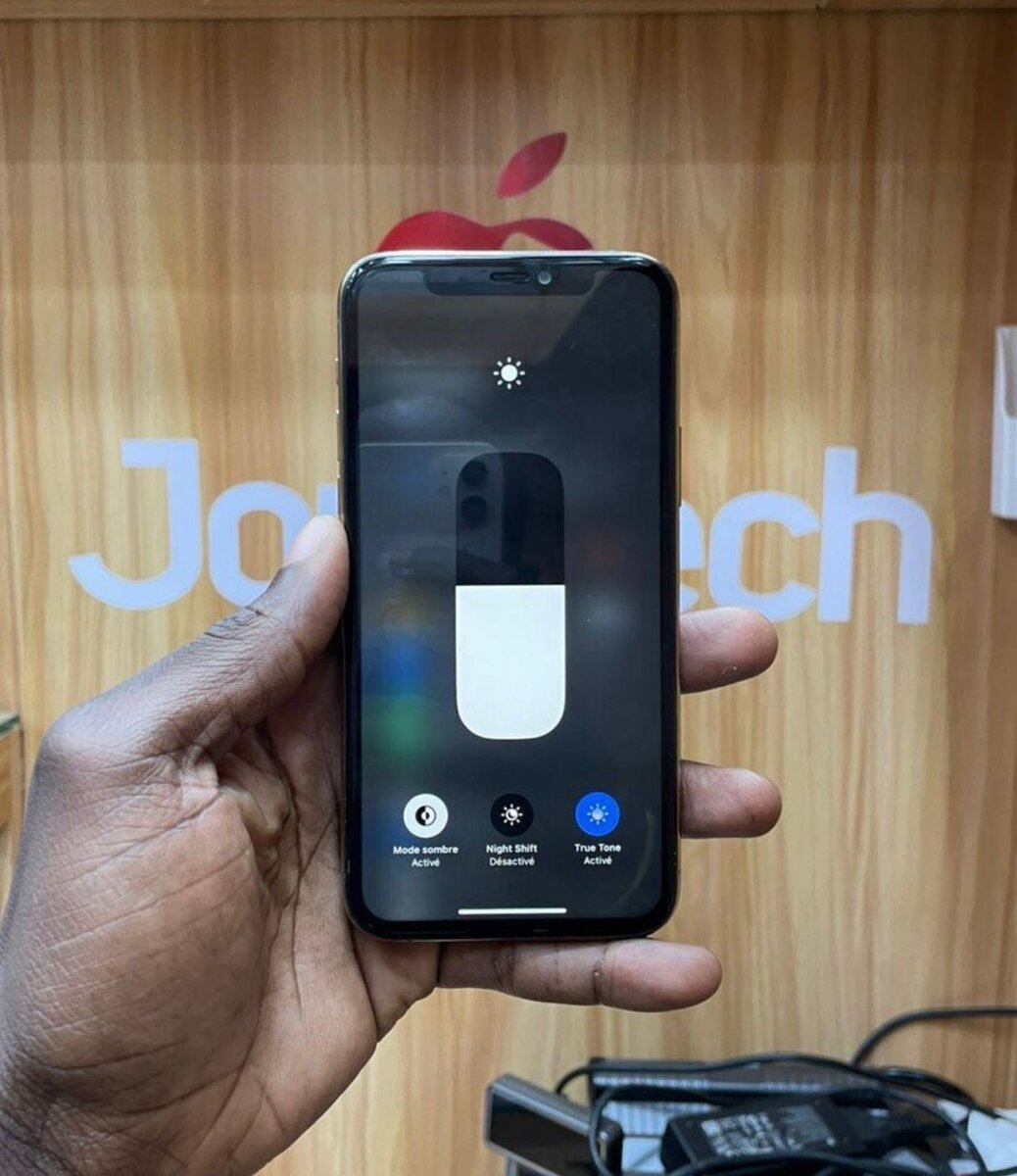 iPhone Pro 11Max 256Go