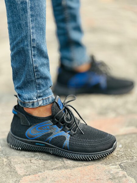 Skechers shoes