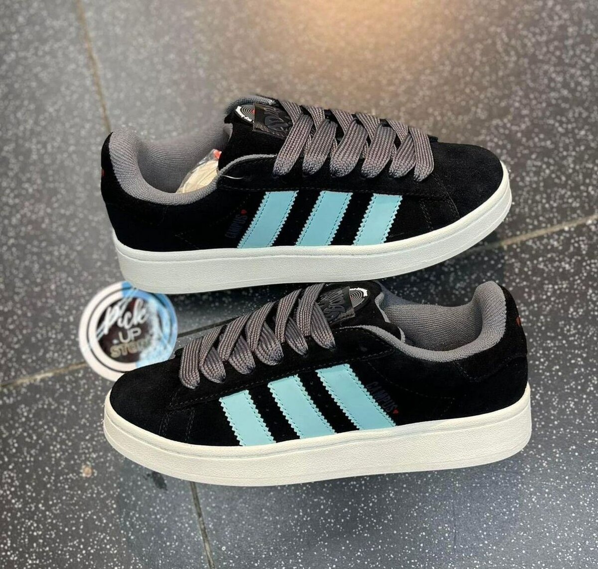 QUALITY ADIDAS SNEAKERS.