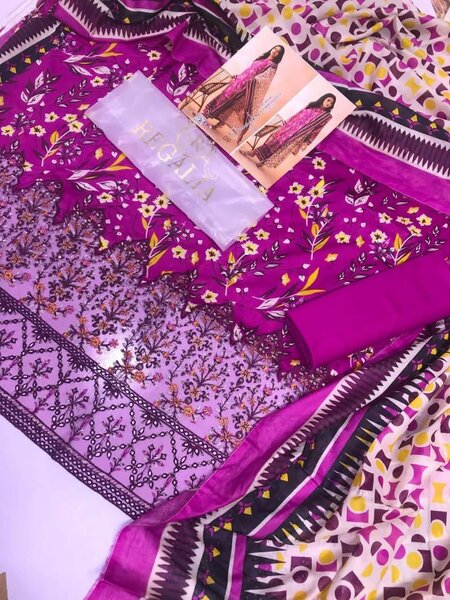 Ladies suit