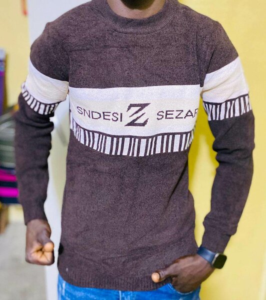 Pull à col rond en tricot