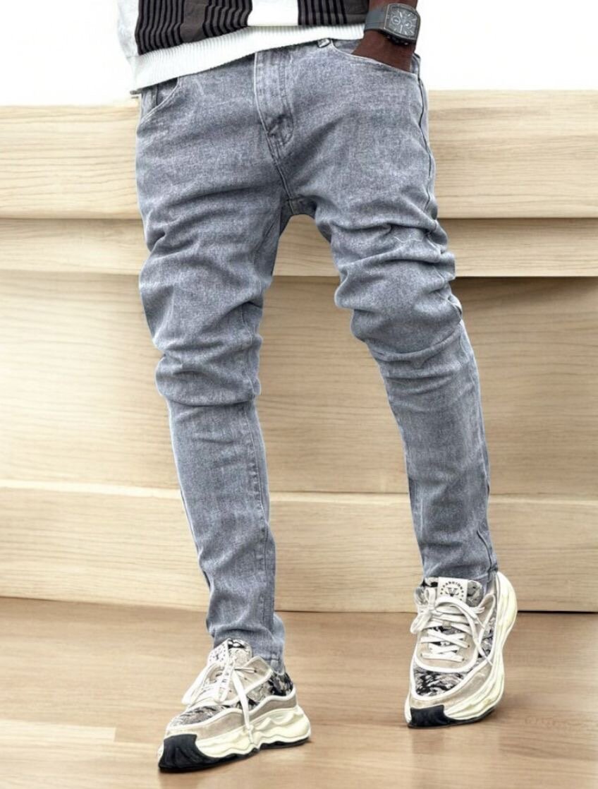 Jeans slim fit pour hommes