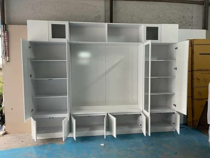 Original woodworks (No stickers)