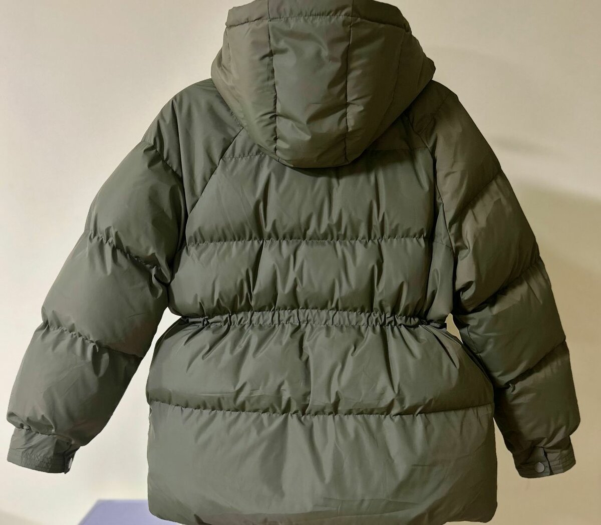 Зимний пуховик