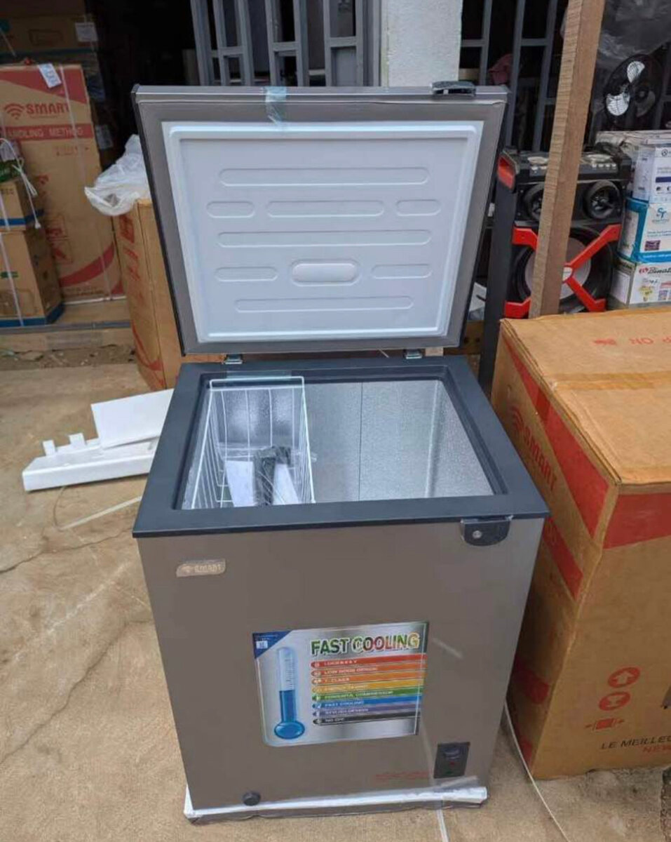 Mini congélateur à couvercle