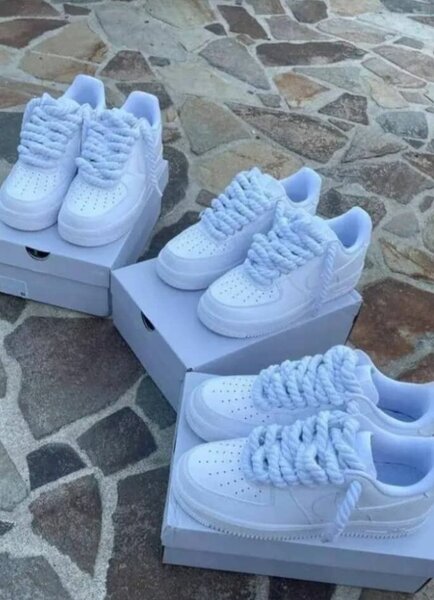 Chaussures de sport blanches Nike Air Force