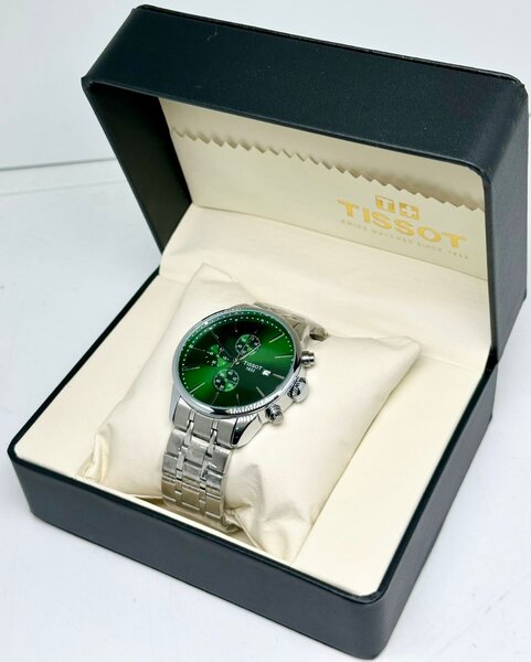 Montre homme Tissot chronographe élégante