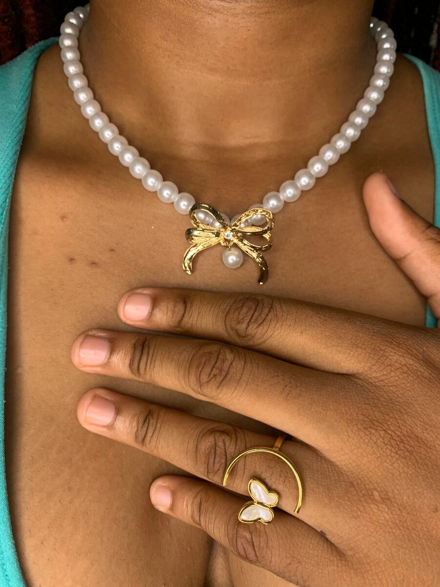 Pearl Bow Necklace with Earrings Set