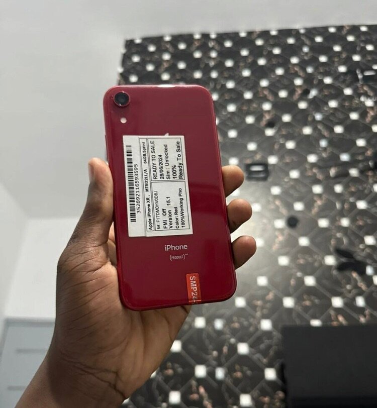 iPhone XR Rouge 64 Go Déverrouillé