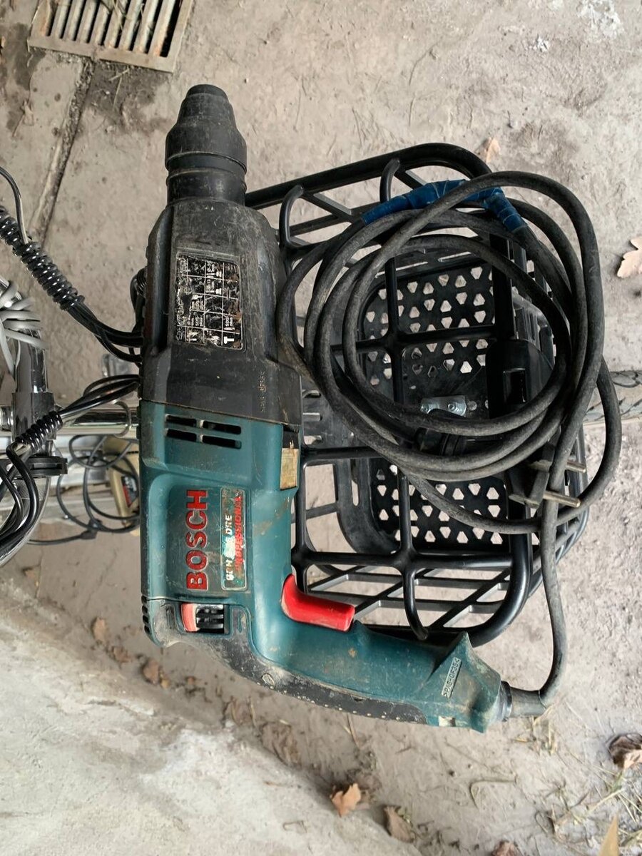 Перфоратор Bosch