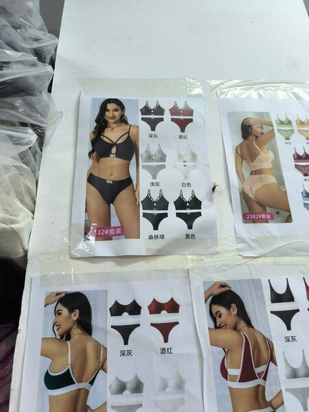 Ensemble de lingerie en dentelle