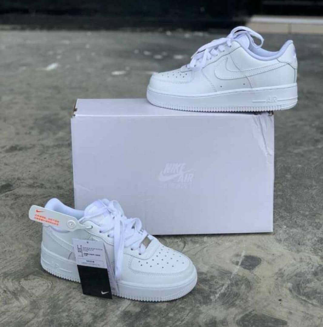 NIKE AIR FORCE BLANCHE