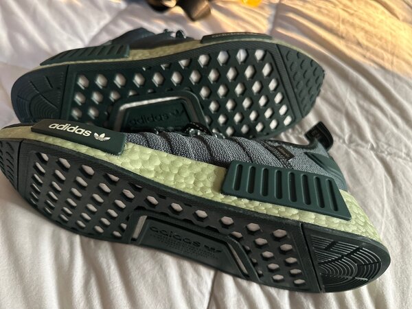 Adidas Womens NMD R1