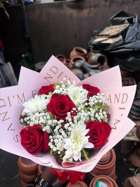 Bouquet de roses rouges élégantes