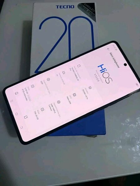 Tecno Camon 20 - Smartphone