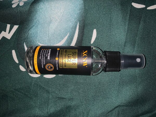 Spray teinté pour dentelle