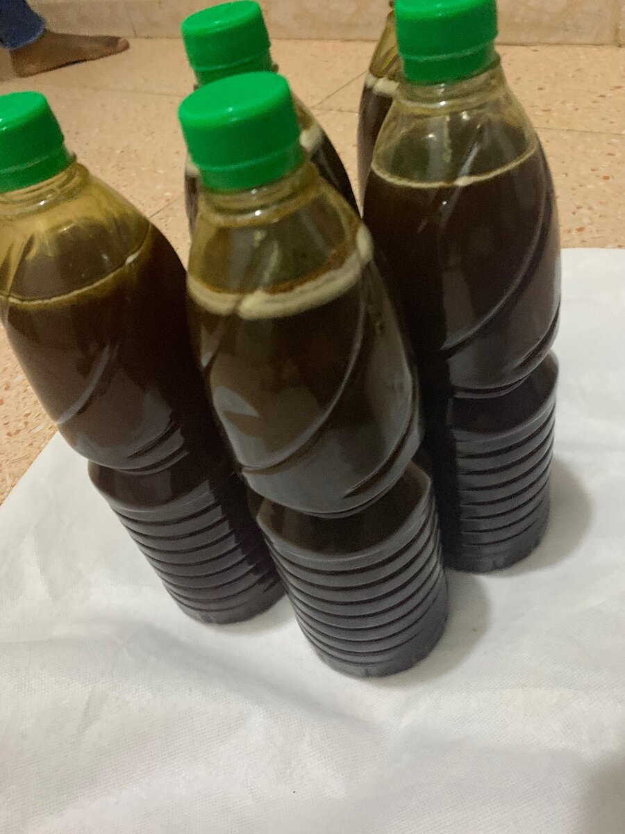 Miel pur de la région du Poro