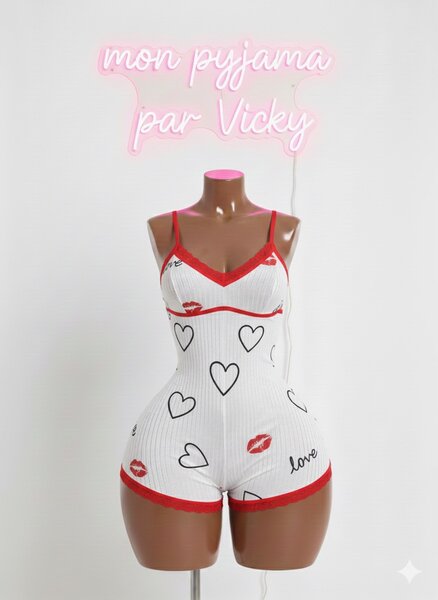 Pyjama court femme élégant