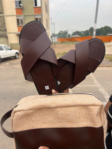 Sandales  en Cuir avec sacoche