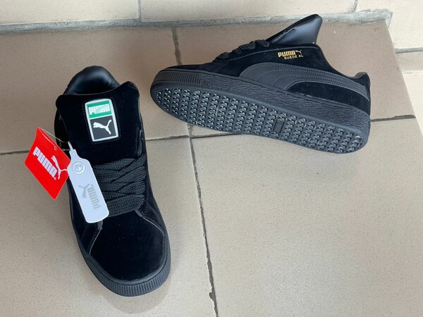 Chaussures Puma noires pour homme