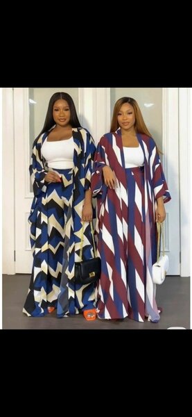 Chic Geometric Maxi Dress