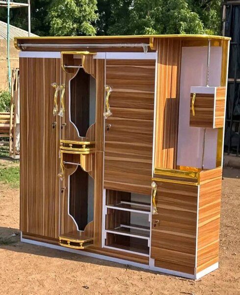 Armoire Moderne en Bois