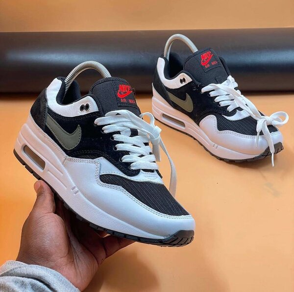 Nike Air Max