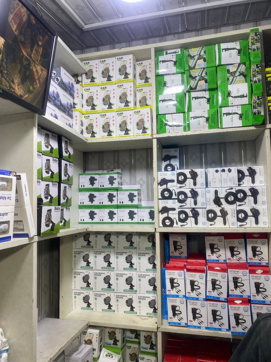 Phone holder for car