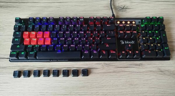 Клавиатура Bloody b750n Б/У