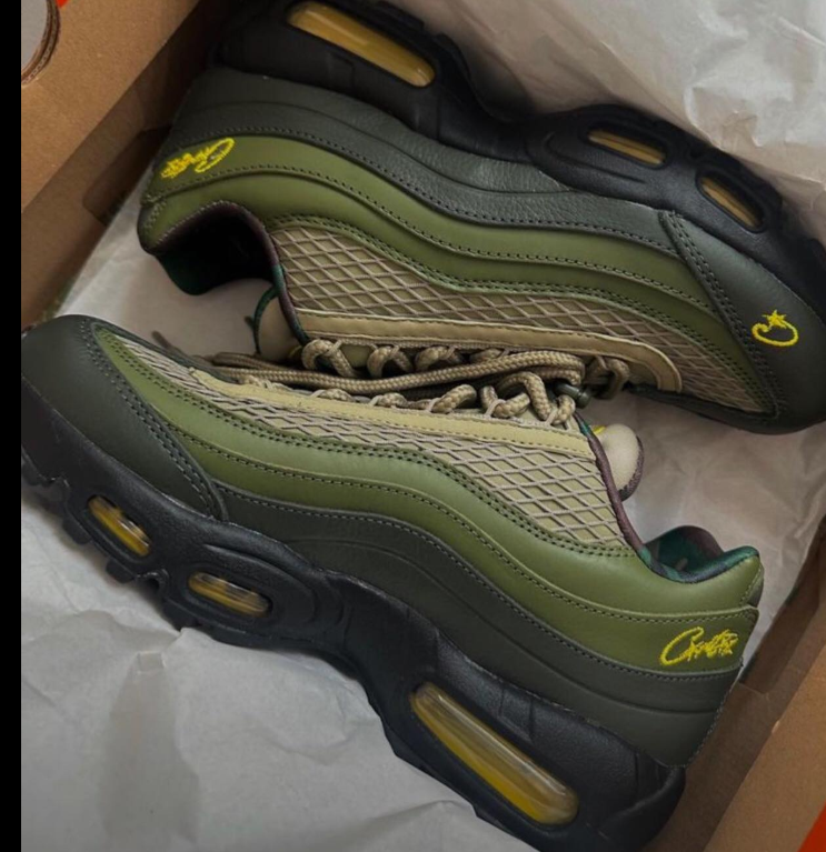 Best quality sneakers