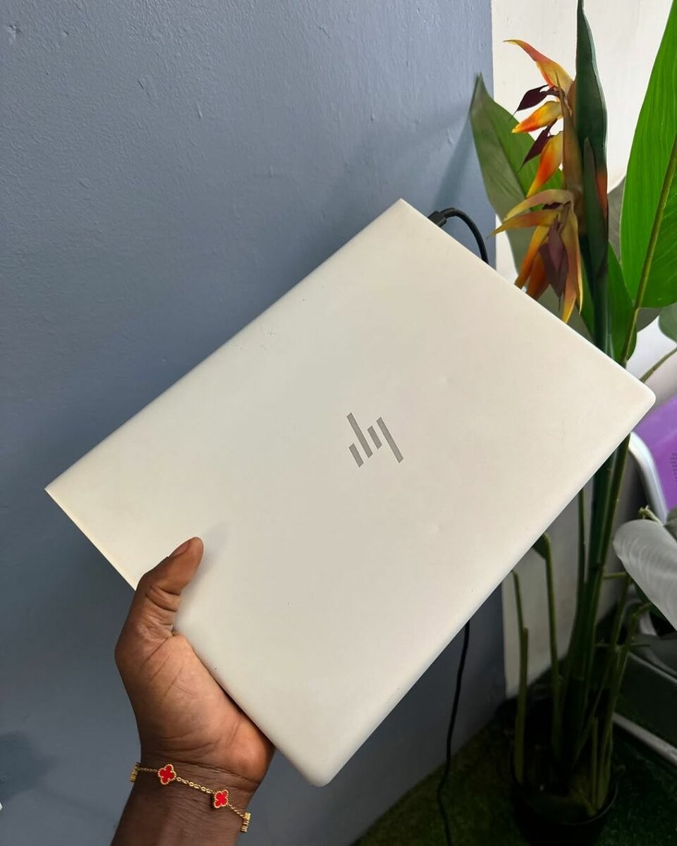 HP EliteBook 735 G5 AMD Ryzen 5