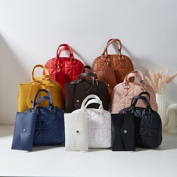 Ensemble élégant sac à main et pochette