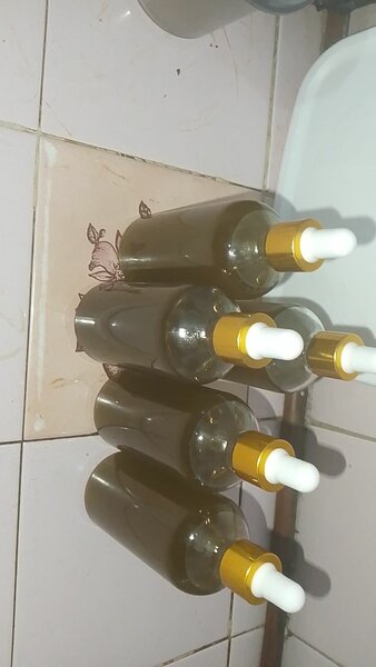 Huile capillaire ( chébé)