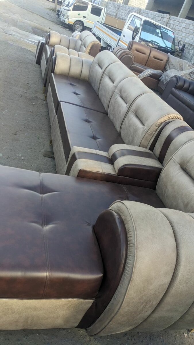 Big Saiso leather sofa sets